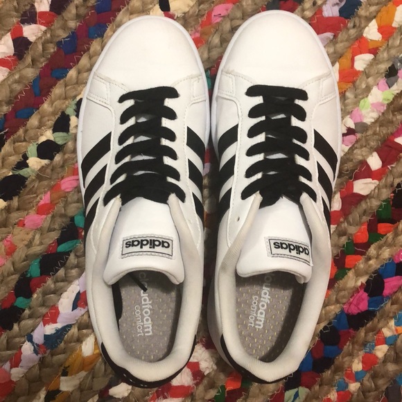 WOMEN'S ADIDAS GRAND COURT SNEAKERS MENS 8 - Picture 2 of 7